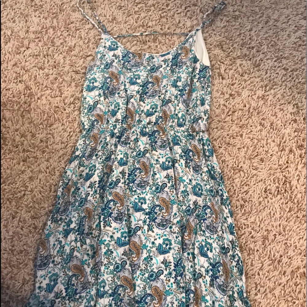CUTE DRESS